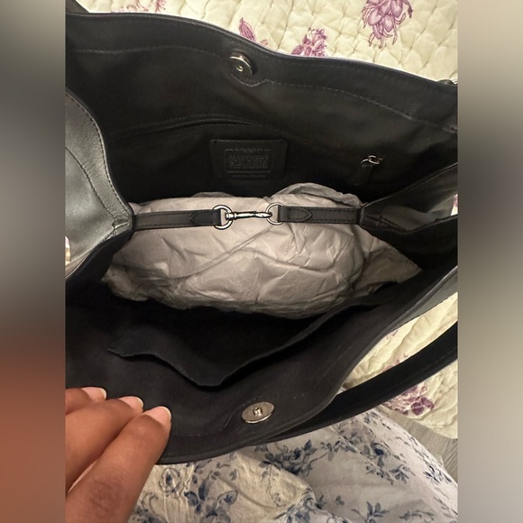 Coach Lexi Laquard and Leather Shoulder Bag - Picture 6 of 8